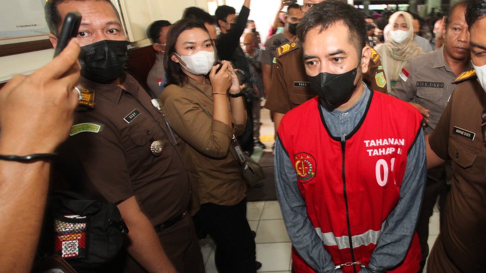 Video Viral Santri Ponpes Malang Dicambuki Pengasuh