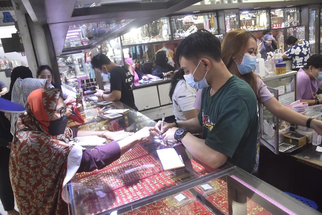 Bos Bengkel Vespa di Rawalumbu Gunakan Duit Hasil Tipu-tipu Untuk Bayar Utang