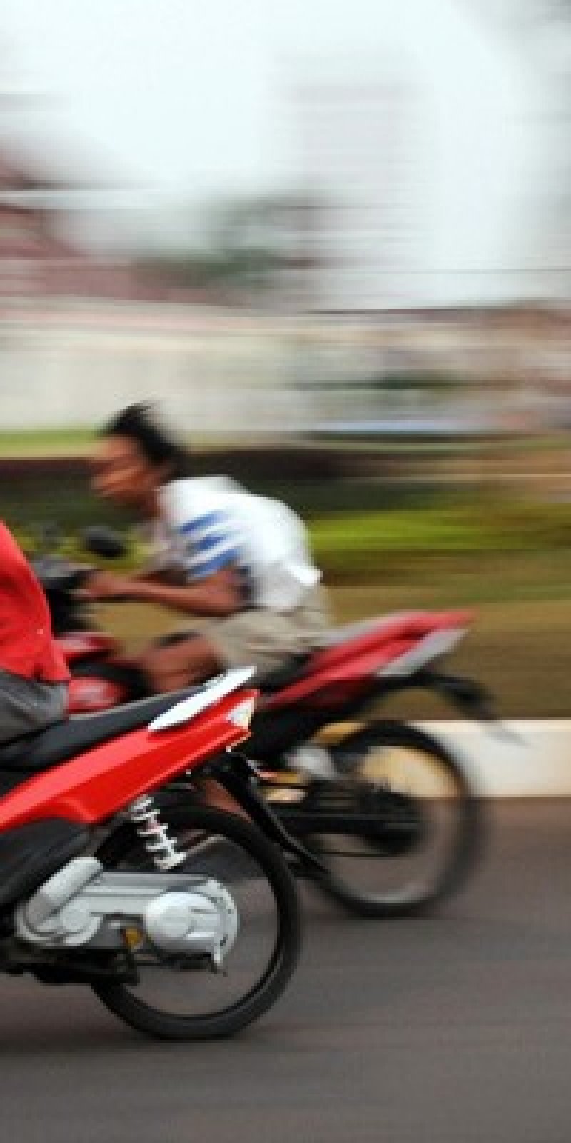 Balap Liar di Jalan Ahmad Yani: Kucing-kucingan