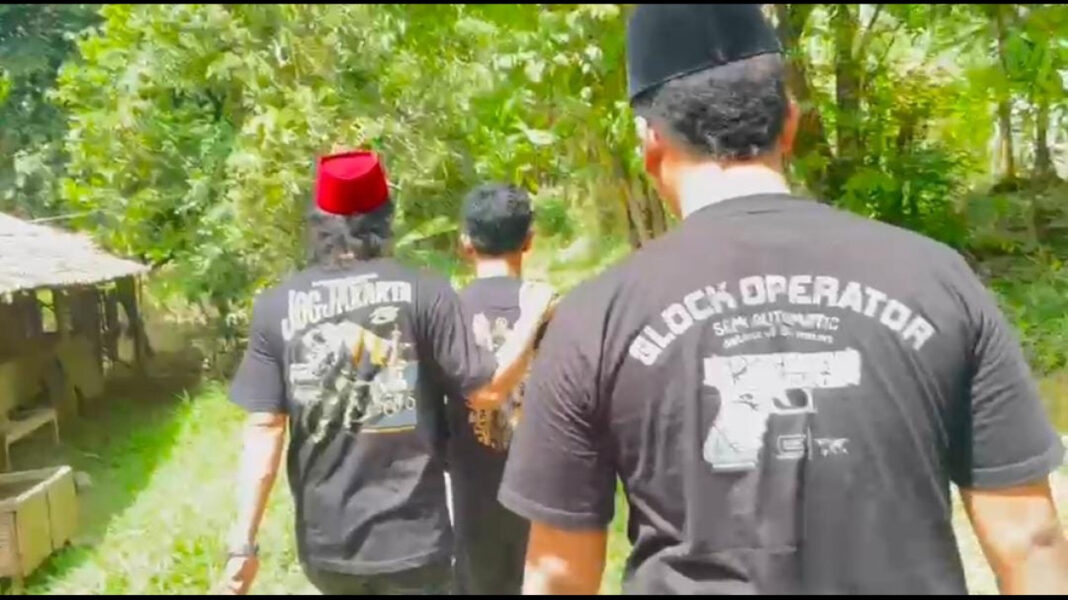 Pria Terkapar Bersimbah Darah di Pinggir Jalan Desa Jayabakti