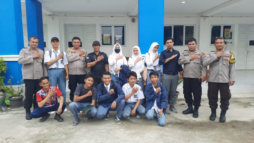 Tawuran Pelajar di Cikarang