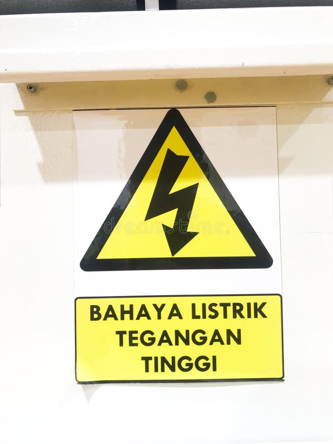 Tegangan Tinggi