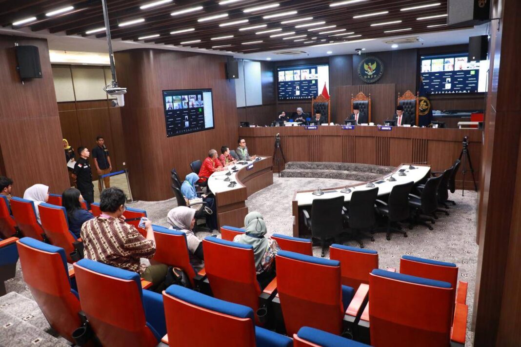 Wali Kota Arlan Mohon Ampun Copot Kepsek SMP 1 Prabumulih Sebab Anaknya Kehujanan