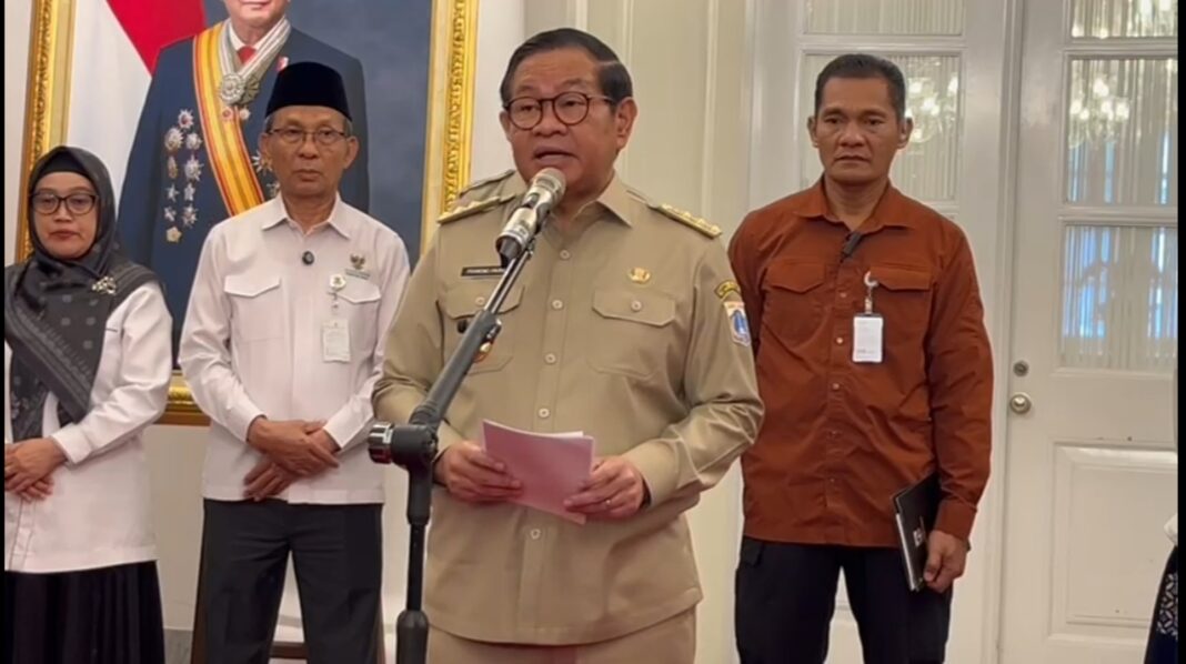 Gubernur Pramono Berduka: Pengemudi Mobil Meninggal Terjebak Stagnan Banjir