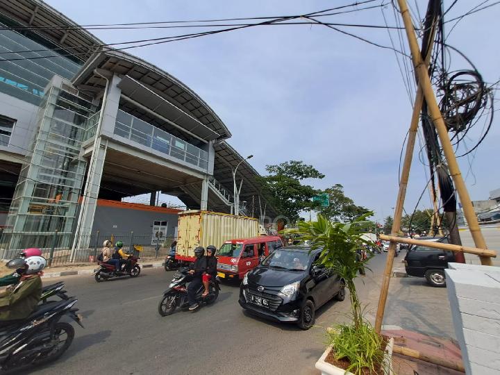 Penutupan Pintu Selatan Stasiun Bekasi Tunggu Pembangunan JPO