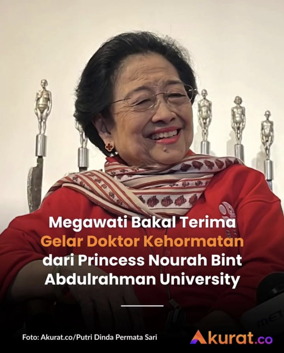 Potret Megawati Terima Doktor HC dari Kampus Wanita Terbesar di Internasional